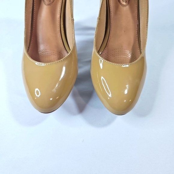 Corso Como Tan Patent Leather Heels Size 6.5 - Picture 3 of 8